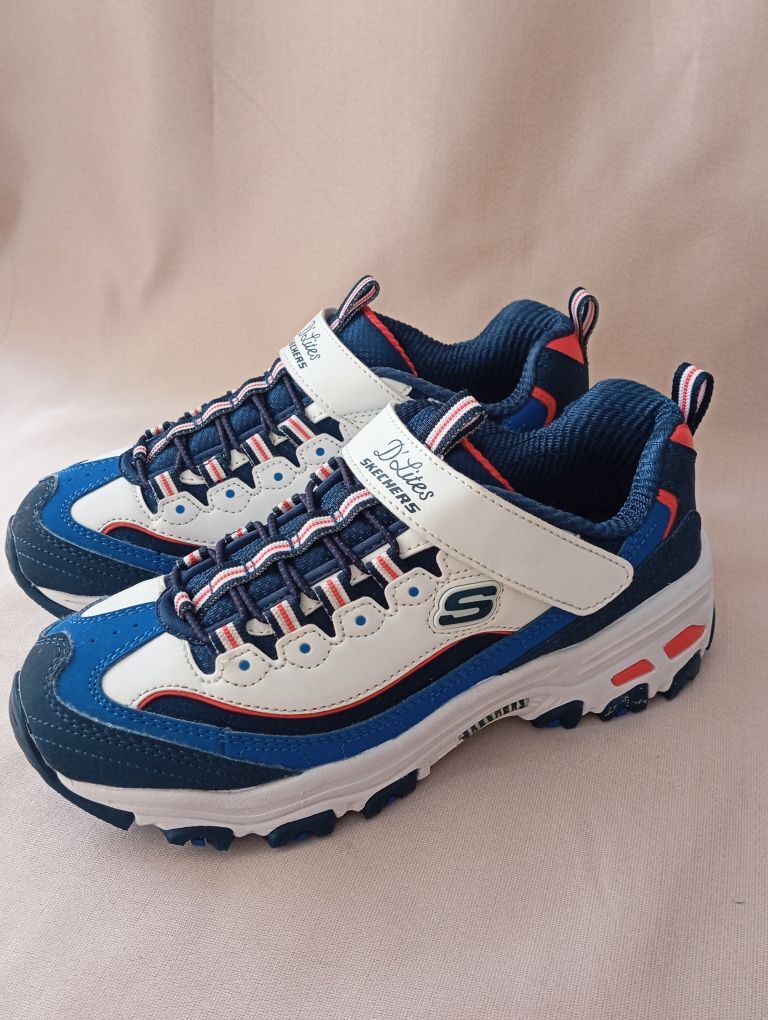 Skechers ayakkabı — görsel 6/10