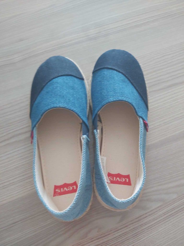 Levi's Espadril Ayakkabı — görsel 2/4