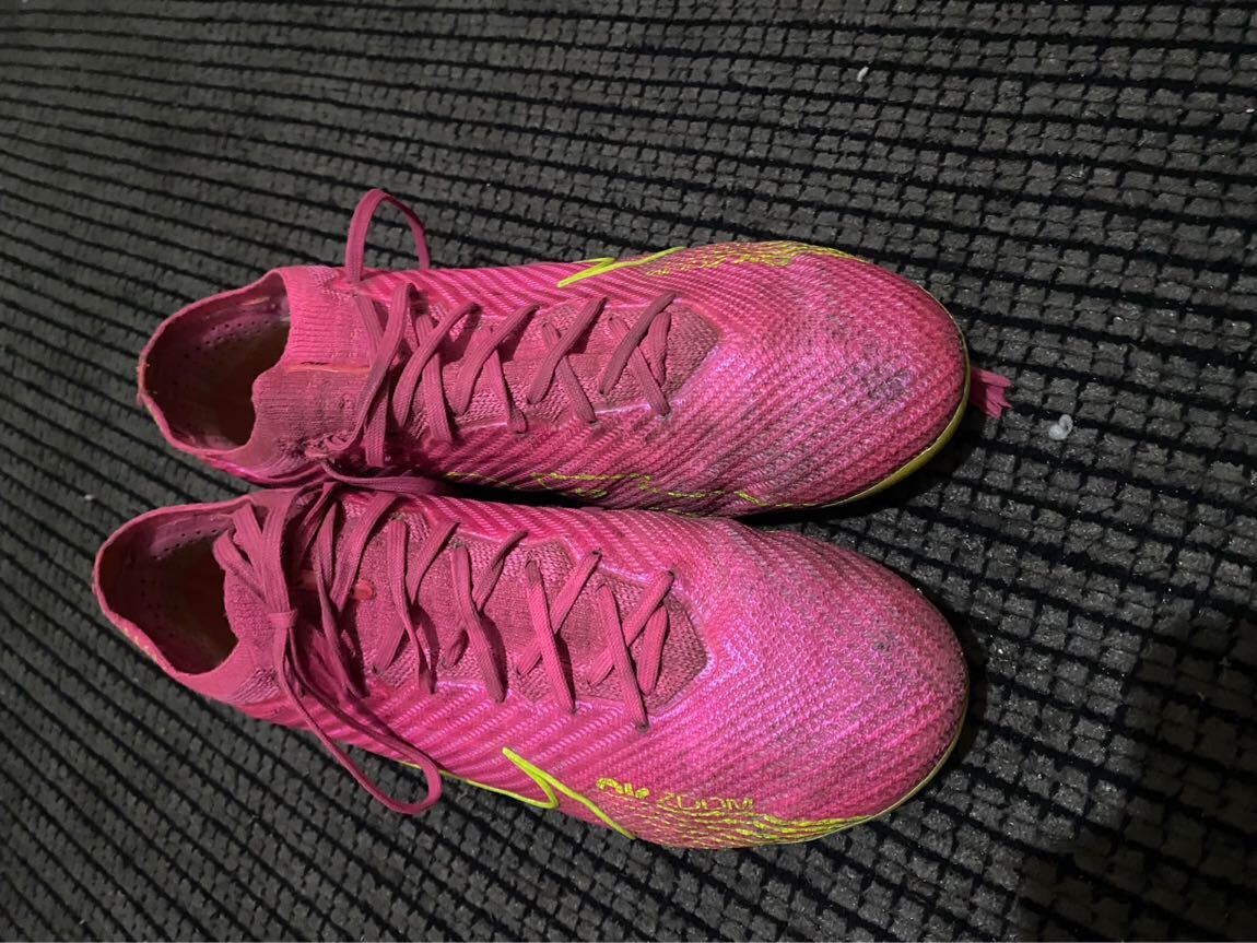 Nike Krampon Pembe — görsel 2/4
