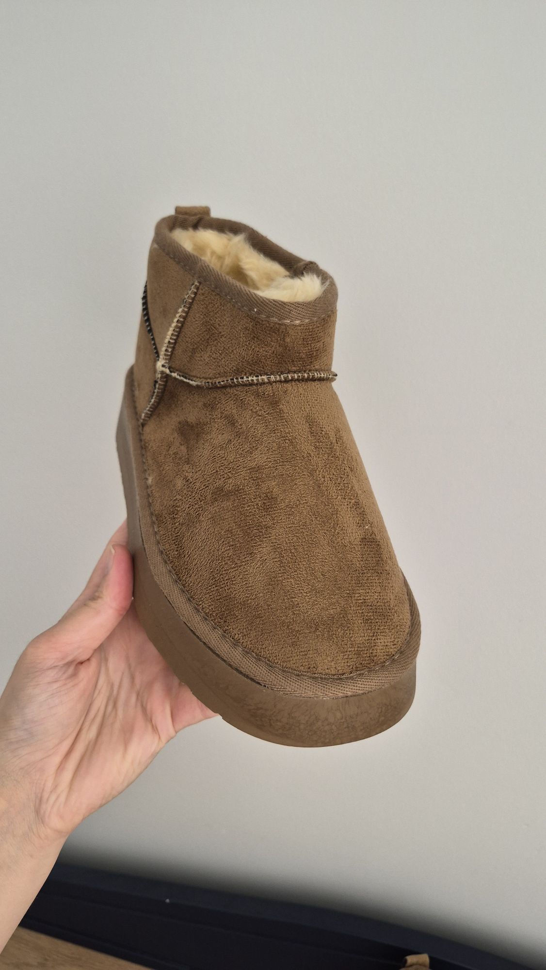 UGG BOT — görsel 7/9