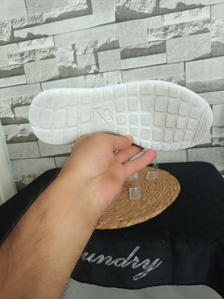 Nike Pembe Koşu Ayakkabısı — görsel 3/6