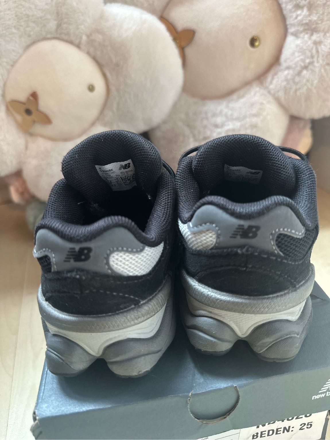 New Balance Siyah Spor Ayakkabı — görsel 6/9