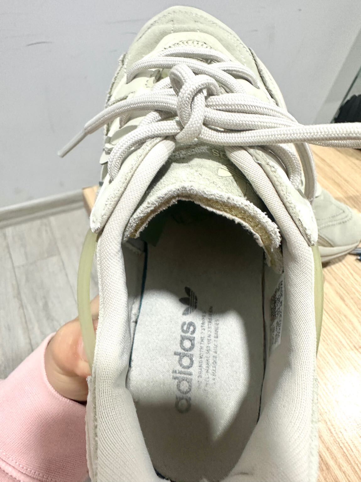 Adidas Ozweego — görsel 8/10