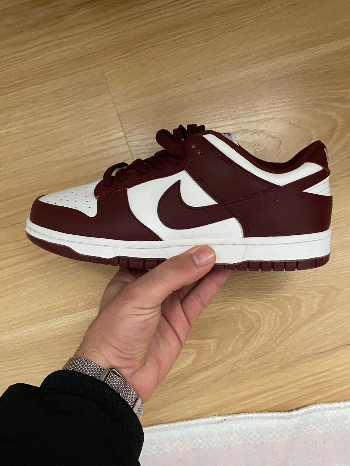 Nike Sneaker Beyaz Bordo — görsel 2/5