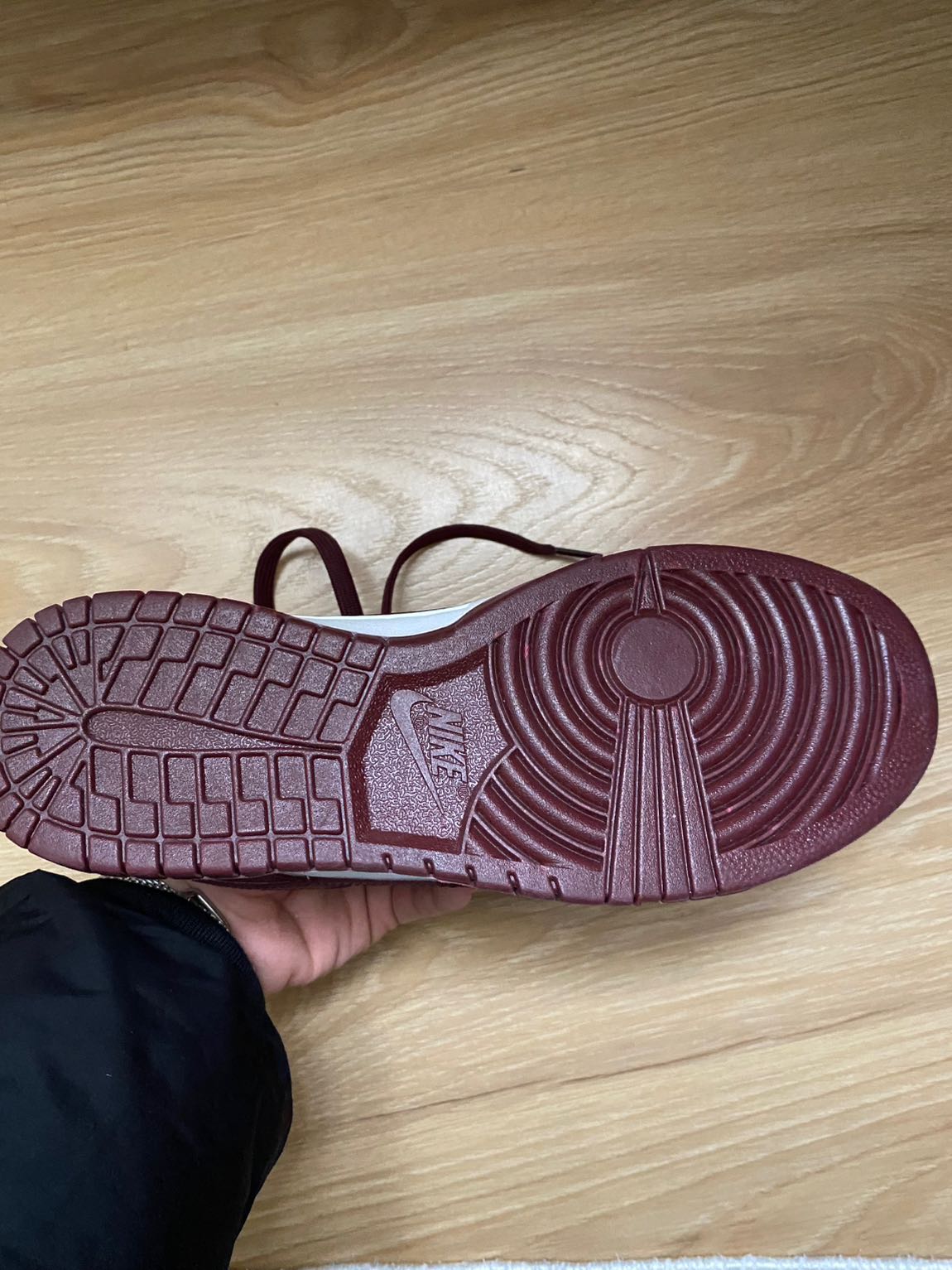 Nike Sneaker Beyaz Bordo — görsel 5/5