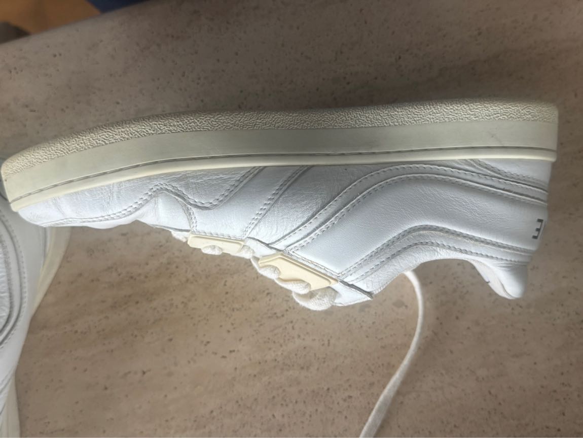 Celine Beyaz Sneaker — görsel 2/7