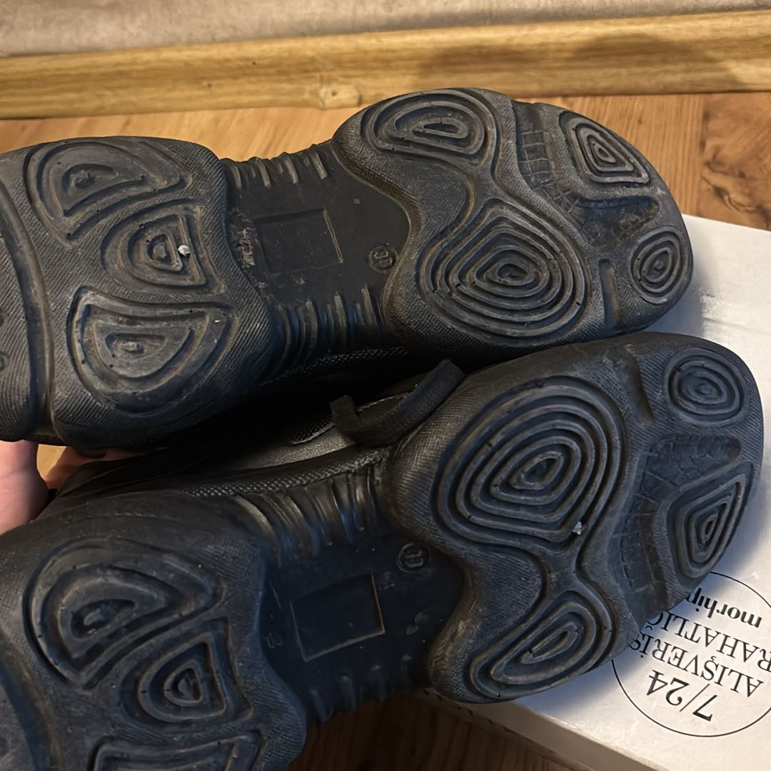 Fabrika Siyah Sneaker Ayakkabı — görsel 10/11