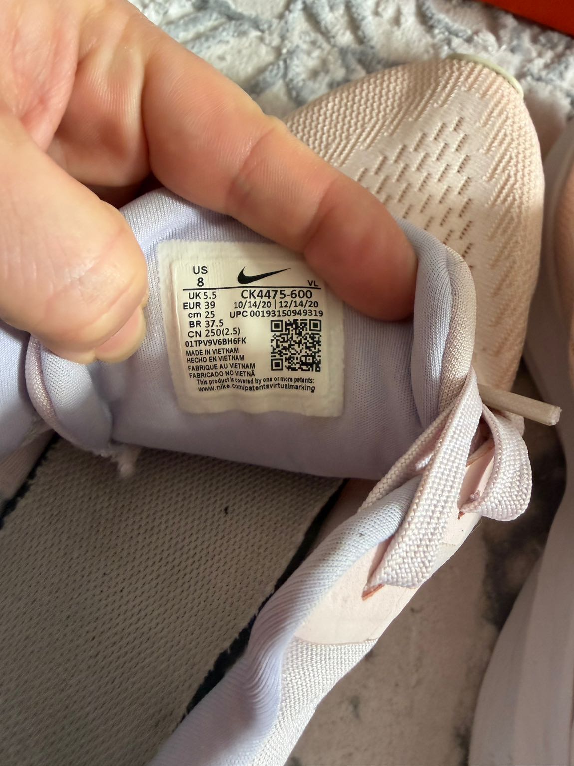 Nike Pembe Spor Ayakkabı — görsel 4/5