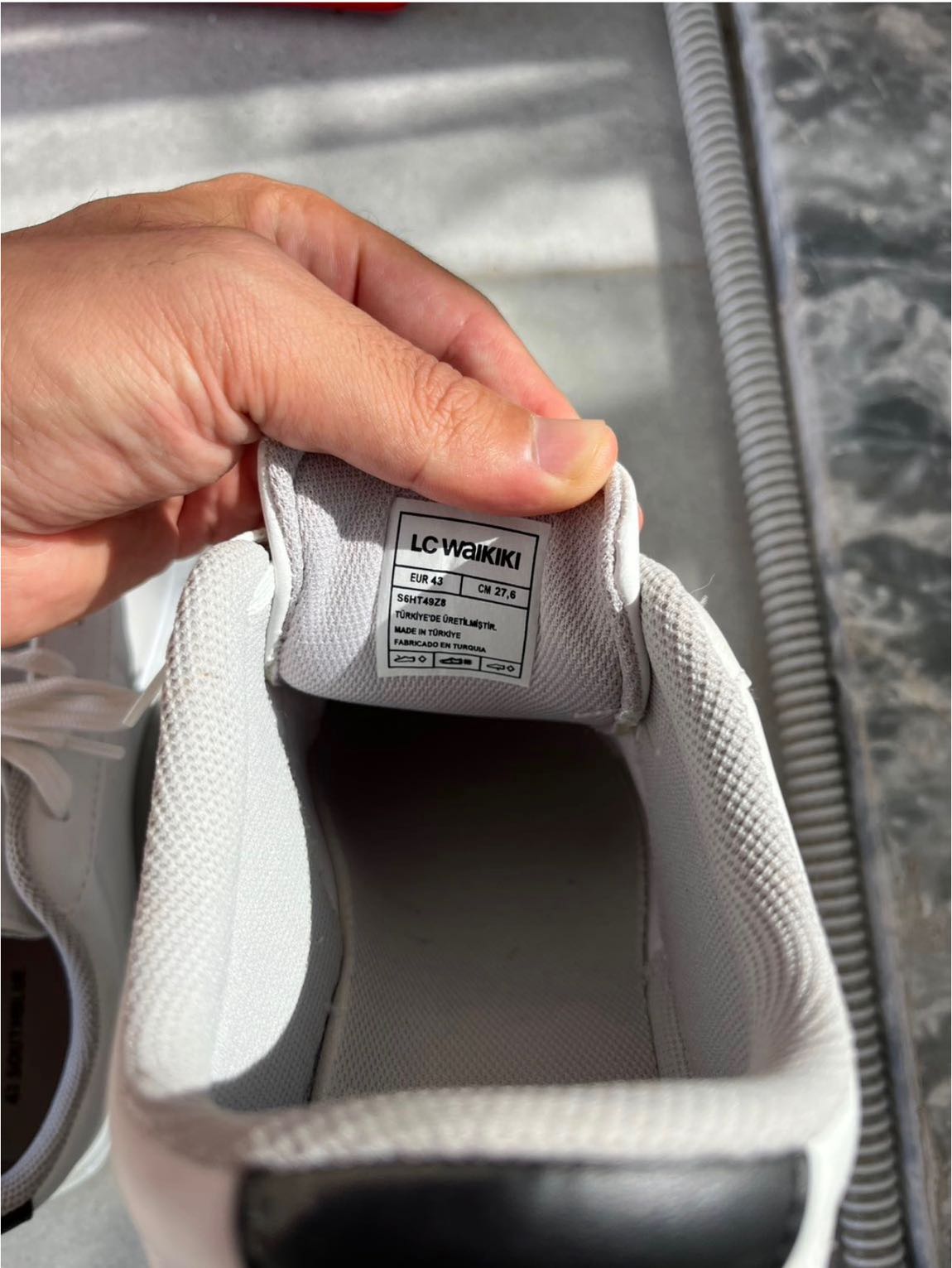 Beyaz Sneaker — görsel 4/4