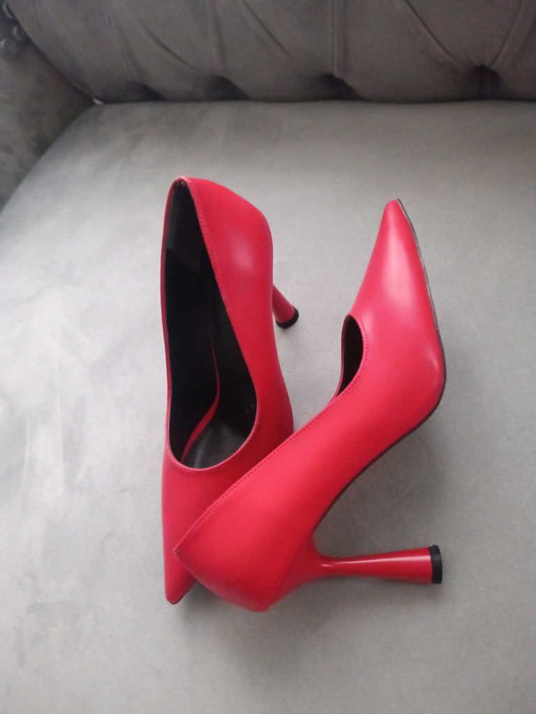 Diğer Stiletto — görsel 2/3