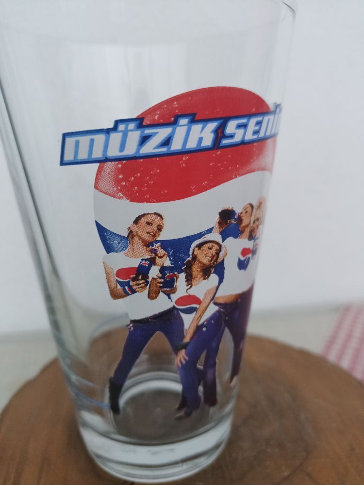 Pepsi & Grup Hepsi Bardak (Nadir ürün) — görsel 5/8
