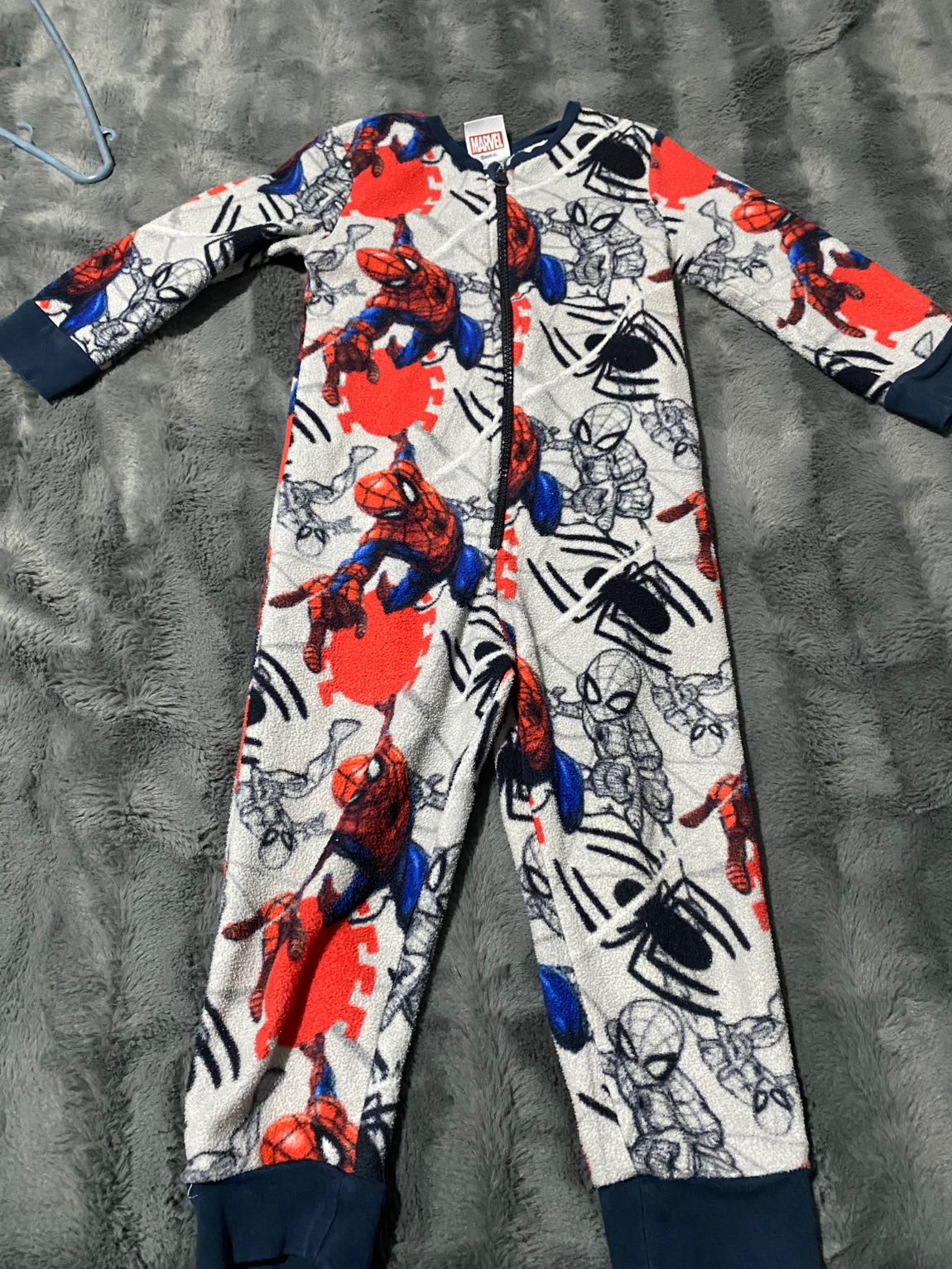 Spider-Man Pijama Takımı 5-6 yaş — görsel 2/3