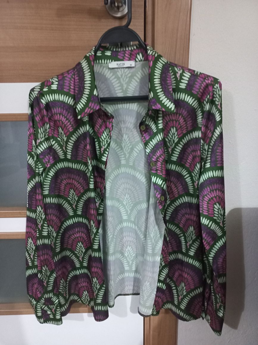 Batik Marka Desenli Bluz — görsel 2/4