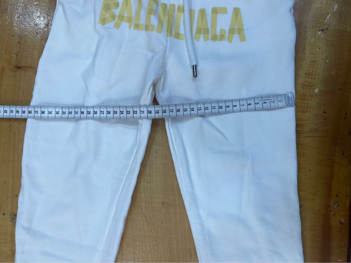 Balenciaga Beyaz Eşofman Altı — görsel 7/7