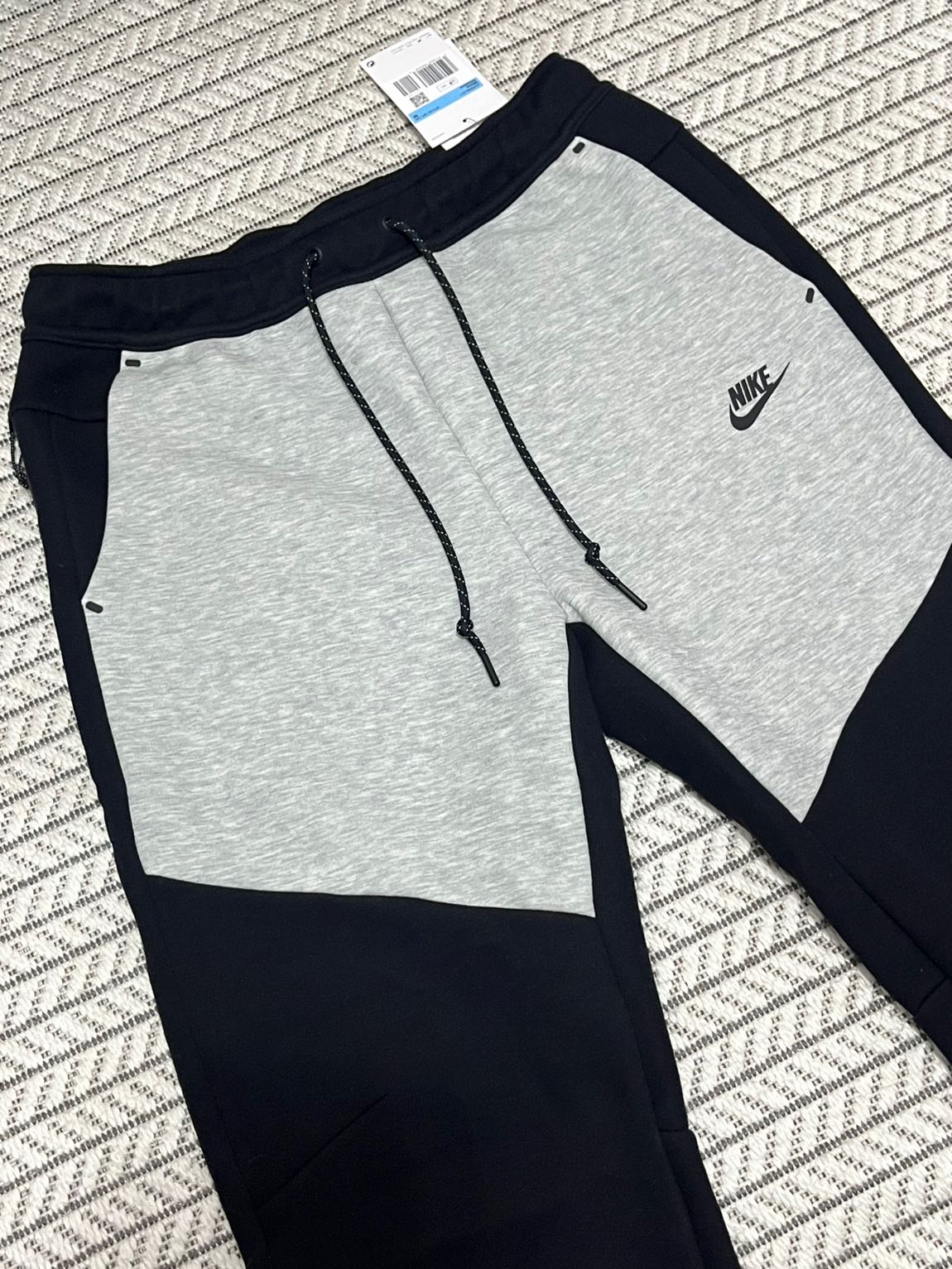 Nike Tech Fleece Panda Eşofman Altı — görsel 3/7