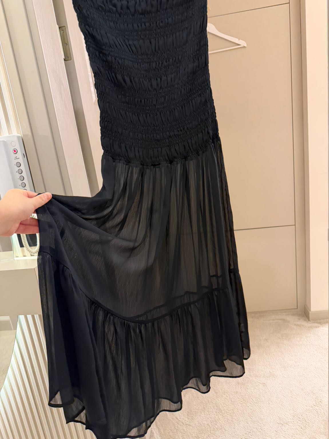 HM Siyah Straplez Maxi Elbise — görsel 2/4