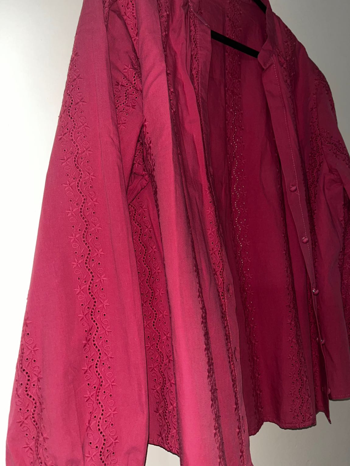 Pembe Nakışlı Gömlek — görsel 2/4