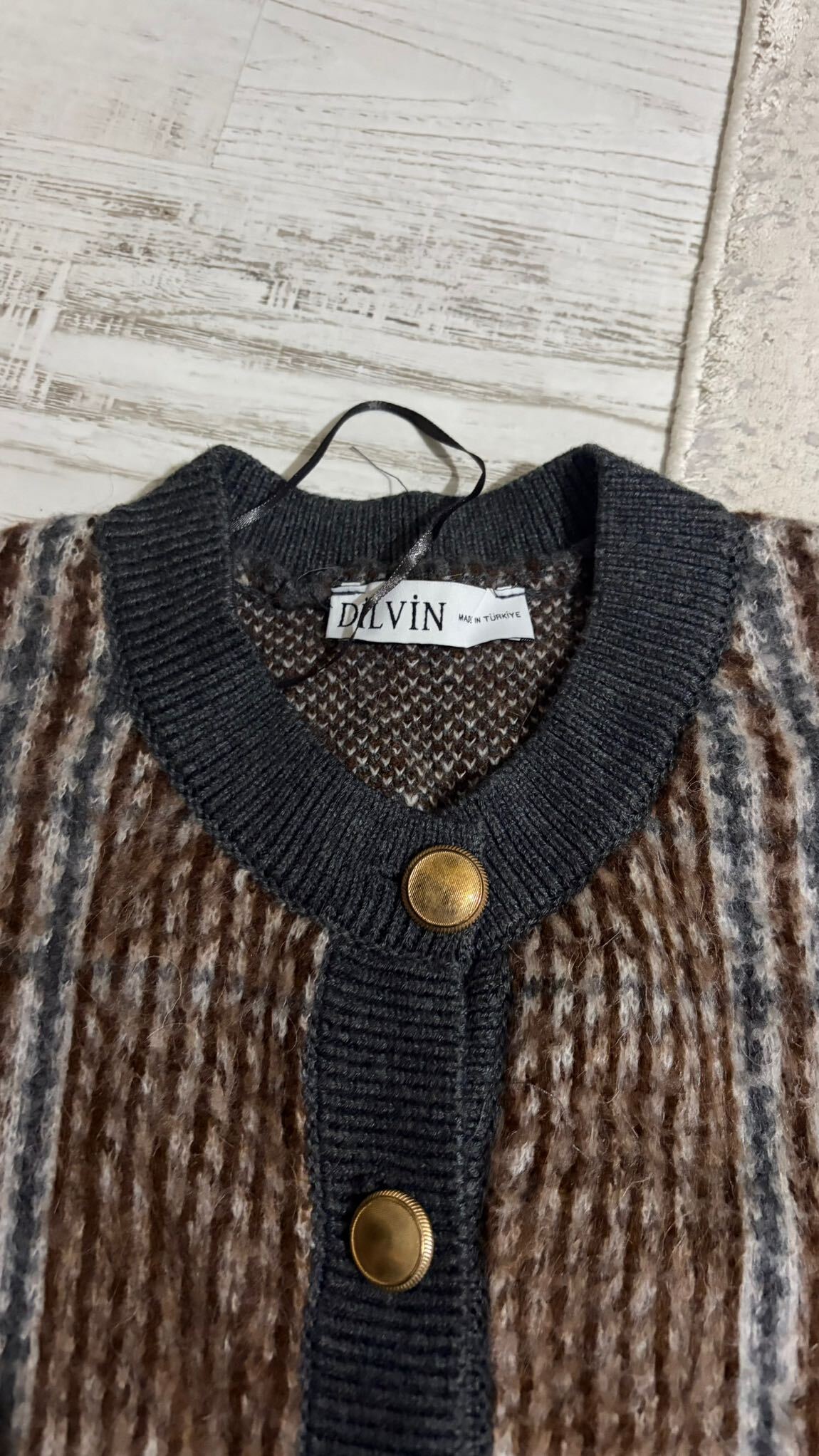 Dilvin Desenli Hırka — görsel 4/4
