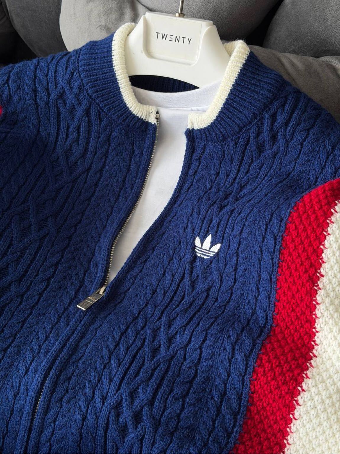 Adidas Fermuarlı Hırka — görsel 2/4
