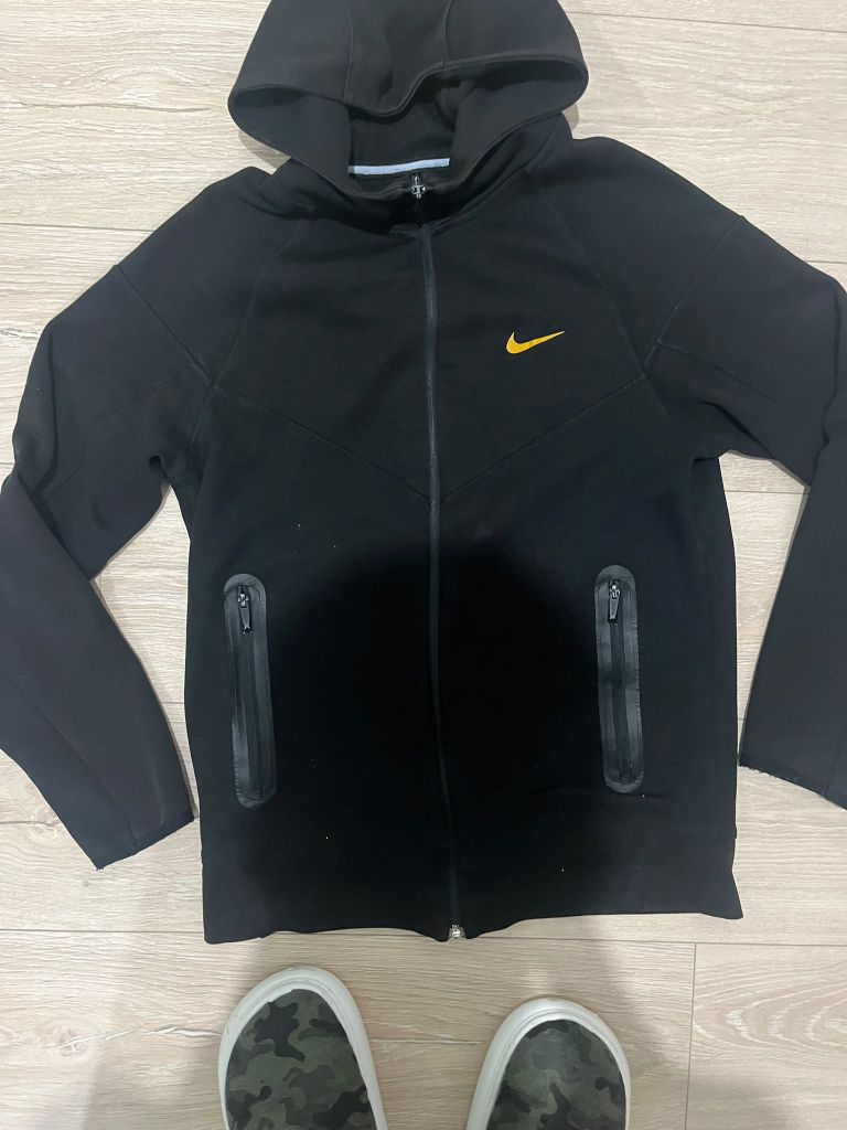Nike Tech Ceket Feelce — görsel 2/4