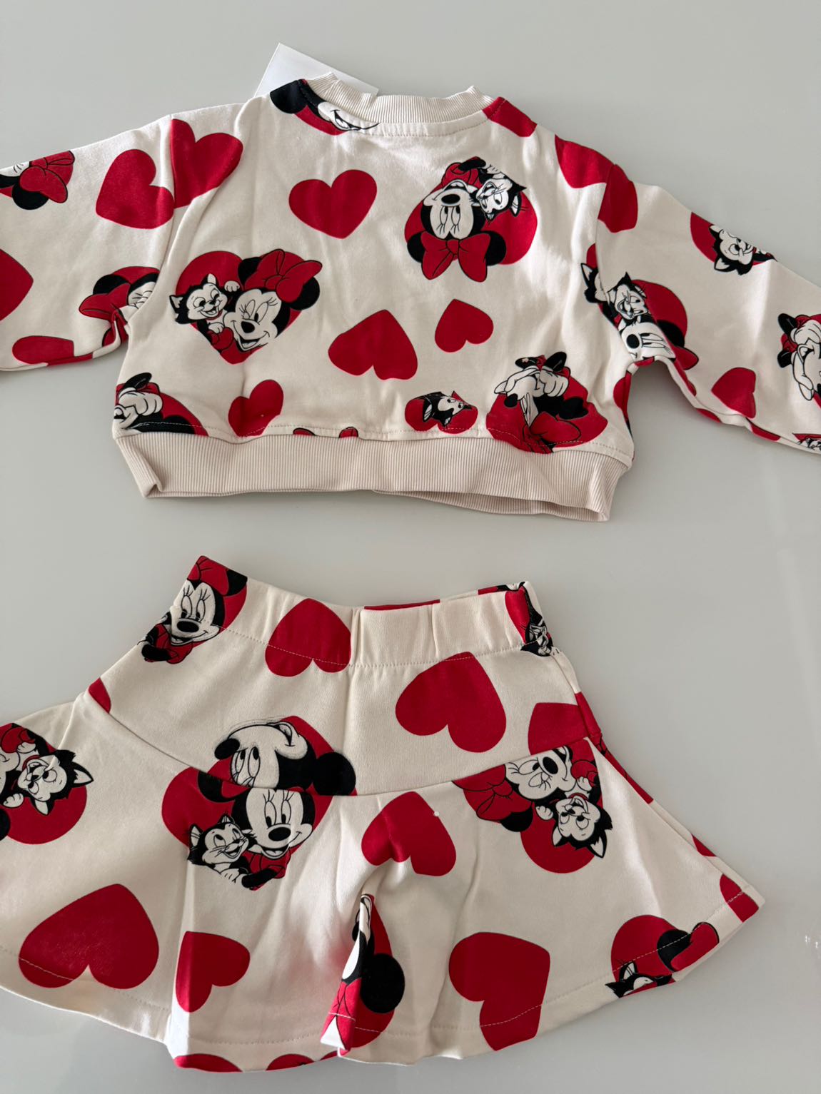 H&M sweatshirt ve etek Takım — görsel 5/6