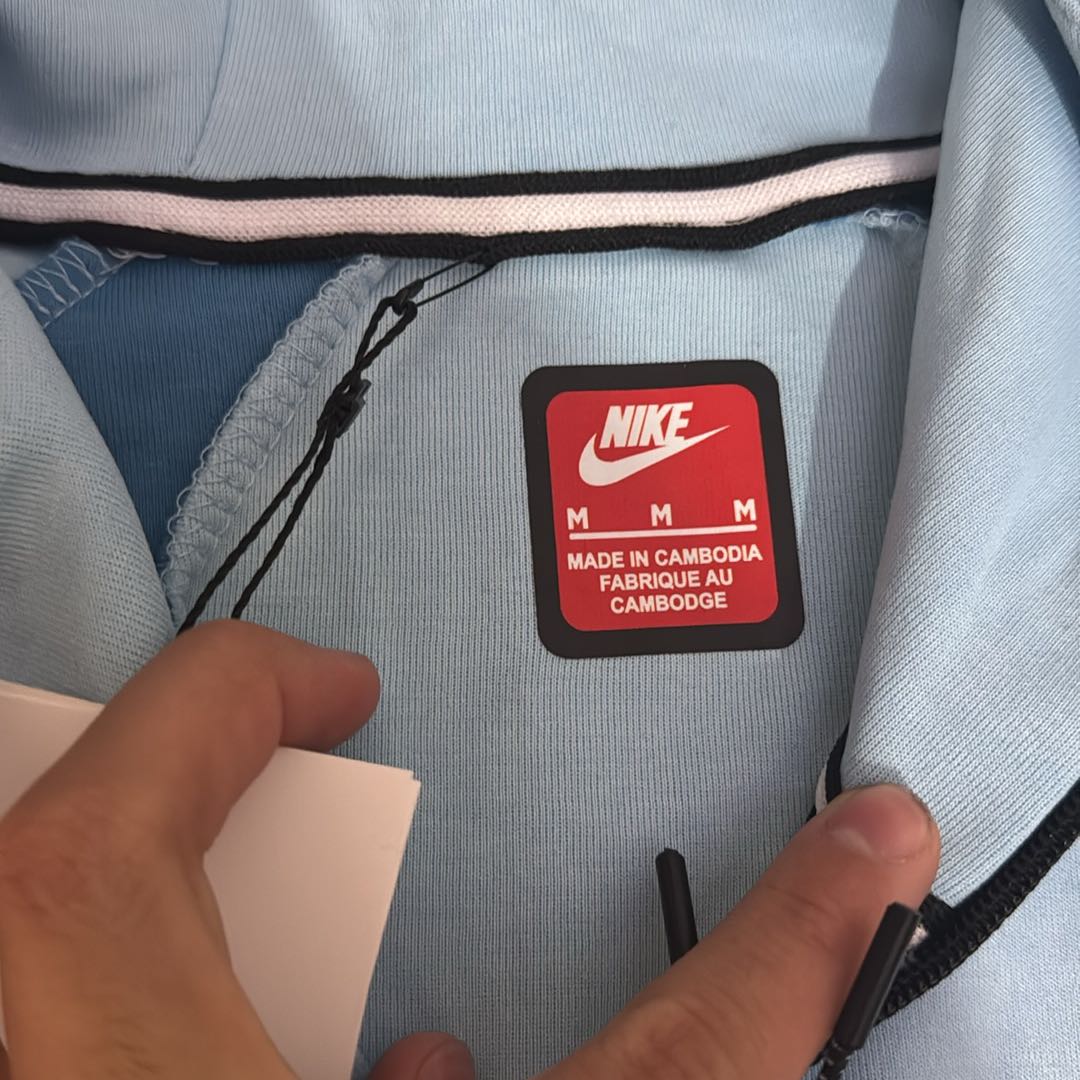 Nike Tech premium yurt dışı — görsel 2/8