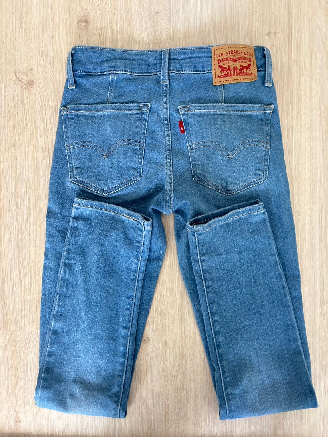 Levis 712 Slim Kot Pantolon — görsel 2/4