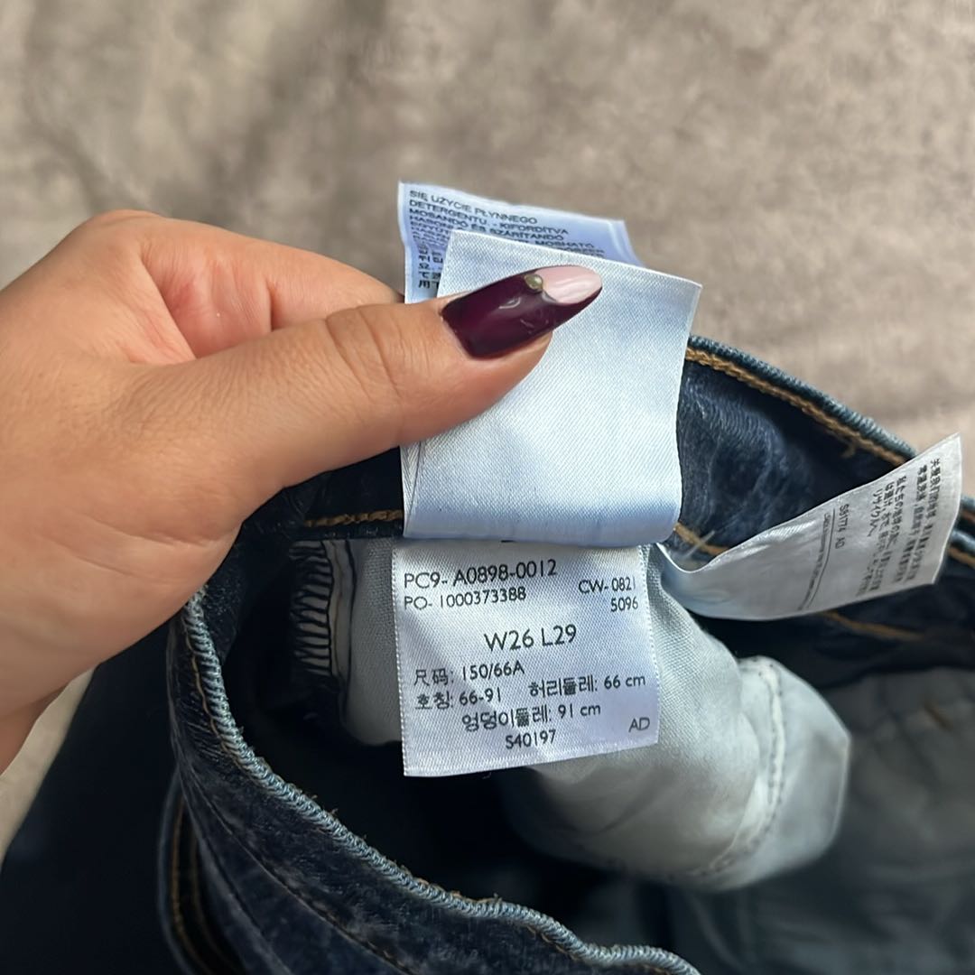 Levi’s jean — görsel 4/4