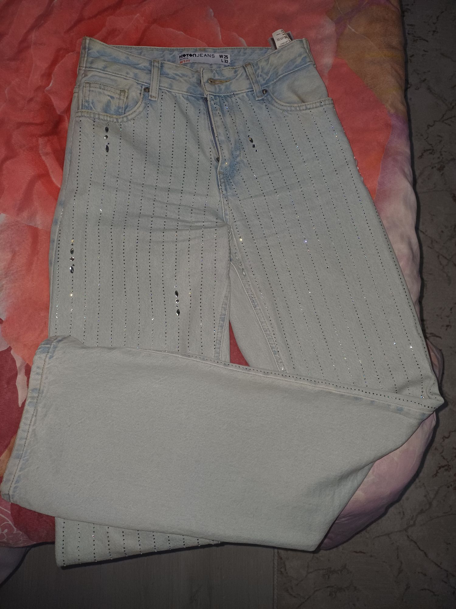 Bebarlı Jean Pantolon — görsel 2/4