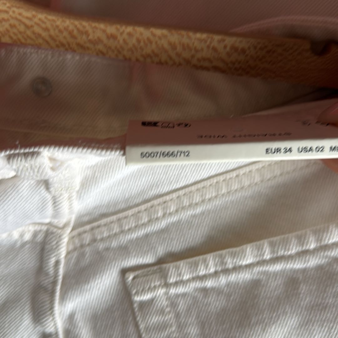 Bershka Beyaz Jean Pantolon — görsel 4/4
