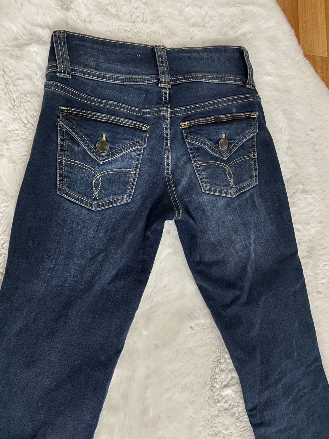 Bershka Düşük bel bootcut jean — görsel 4/9