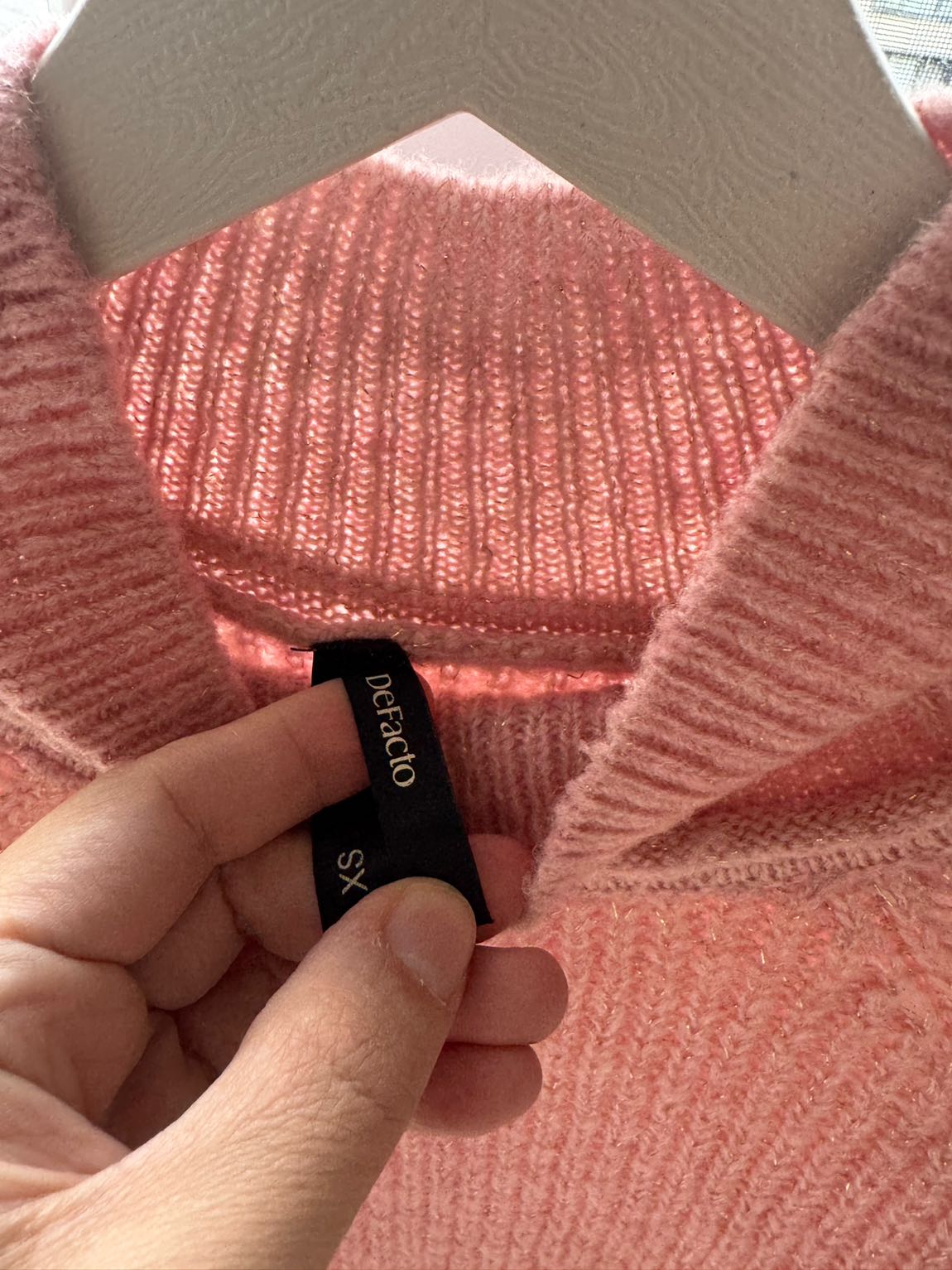 Pembe Somon Renkli Kazak — görsel 4/6