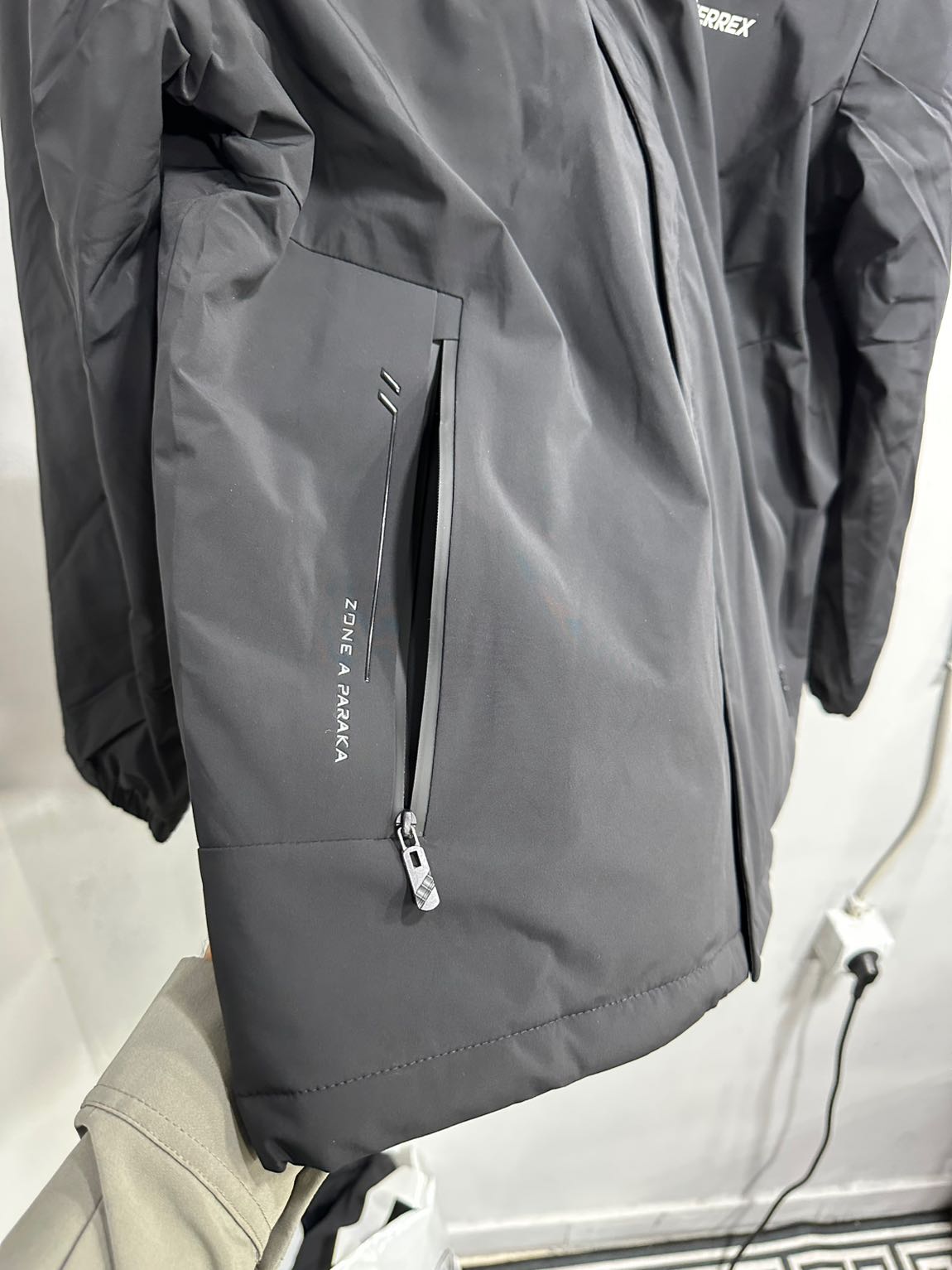 Adidas Terrex Siyah Mont — görsel 4/6