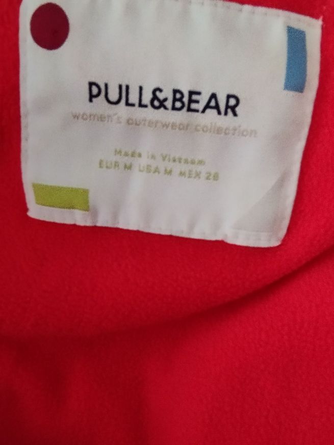 PULL BEAR Kırmızı Mont — görsel 3/4