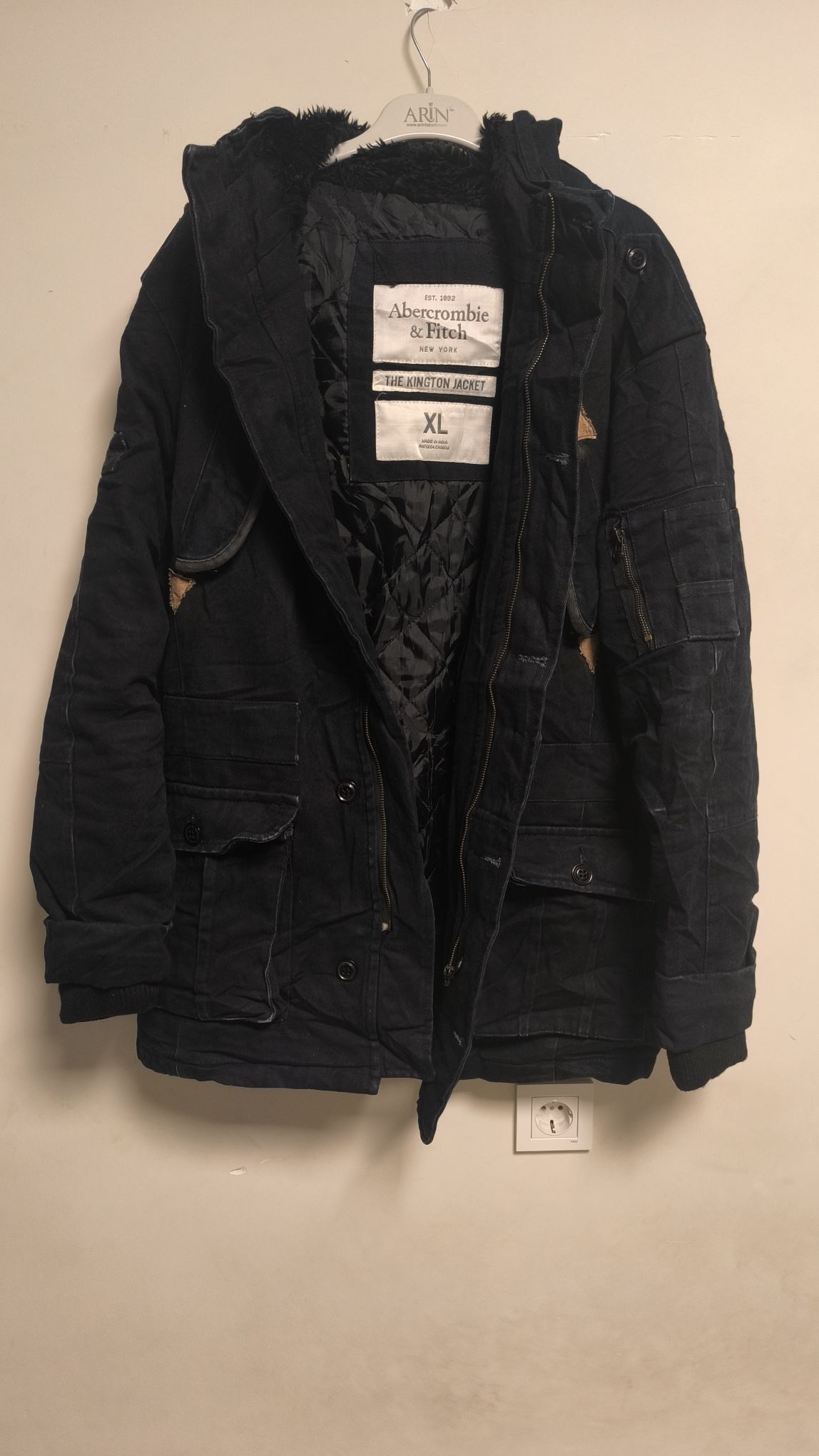 Abercrombie & Fitch Mont — görsel 16/19