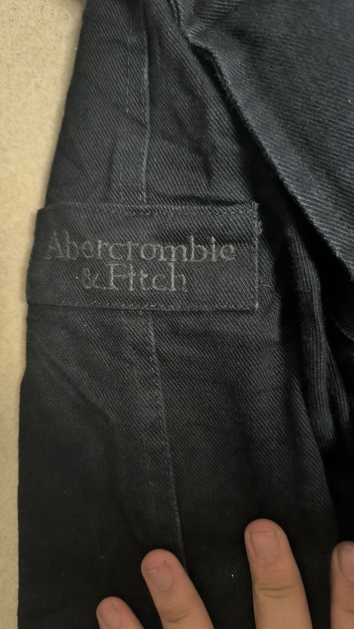 Abercrombie & Fitch Mont — görsel 5/19