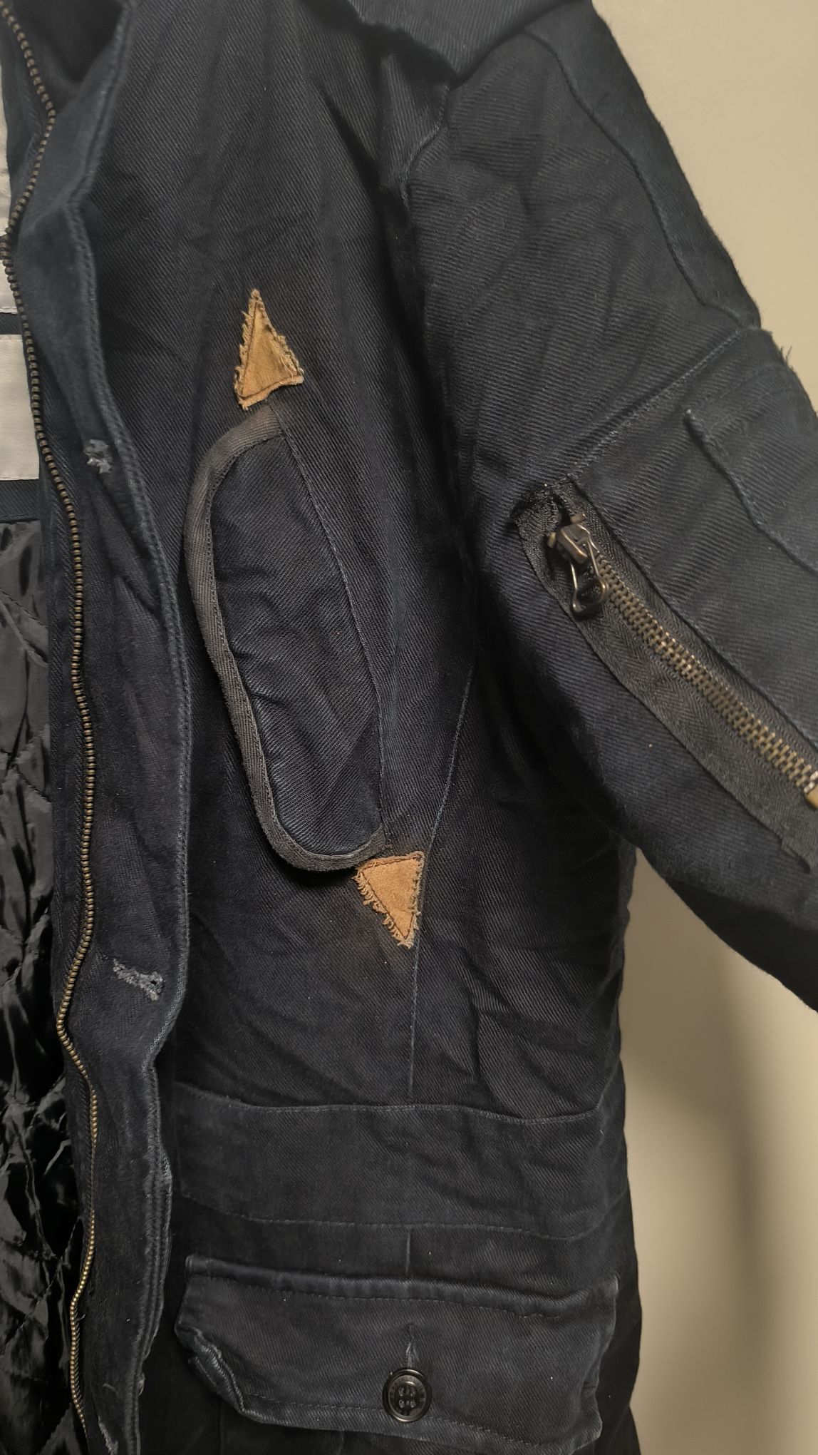 Abercrombie & Fitch Mont — görsel 17/19