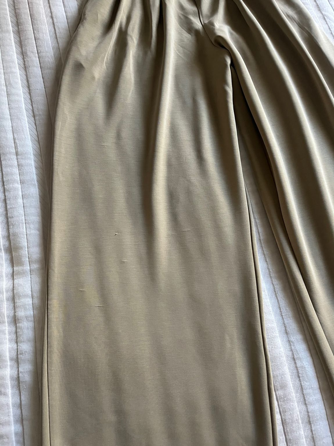Oysho Bej Pantolon — görsel 3/4