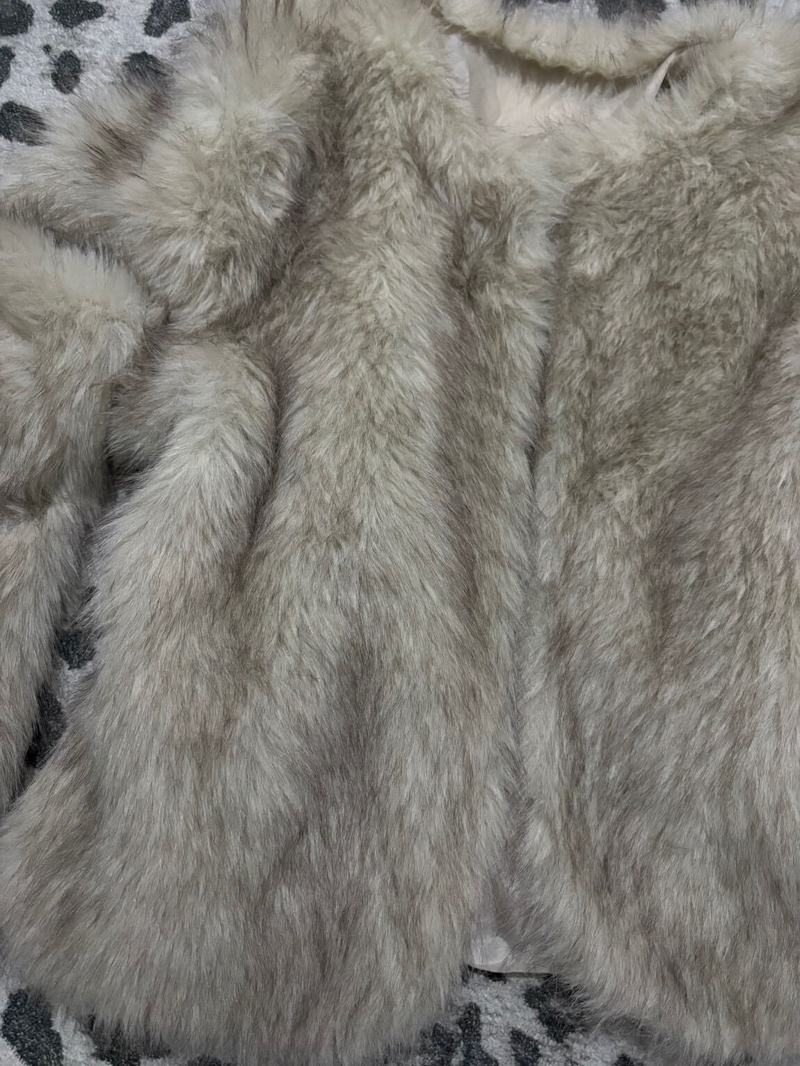 Y2K bej peluş fur ceket — görsel 2/2