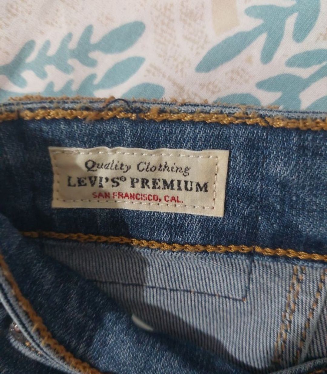Levi's Kot Yüksek Bel Jean Şort — görsel 3/4