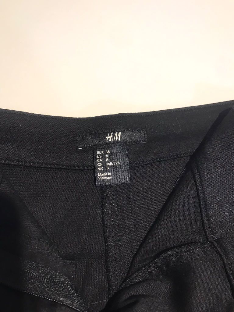 H&M Mini Şort — görsel 3/4