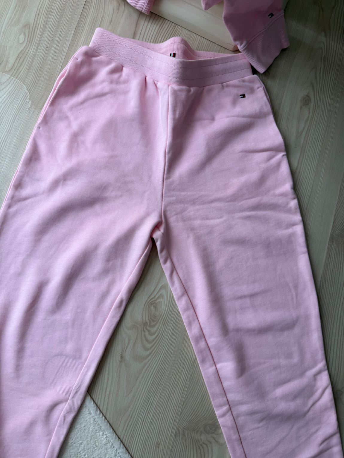 Tommy Hilfiger eşofman takımı ve hırka — görsel 8/9