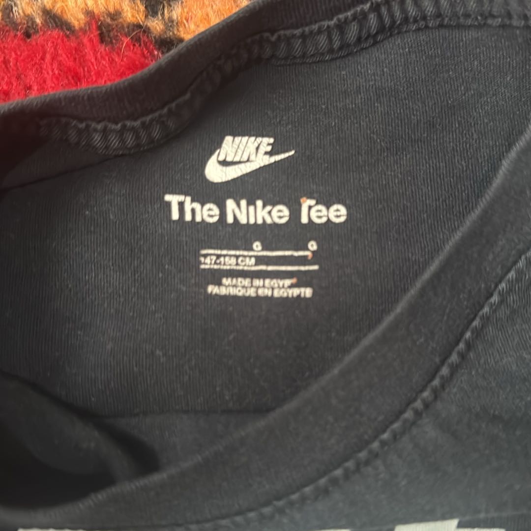 Nike Siyah T-Shirt — görsel 2/4