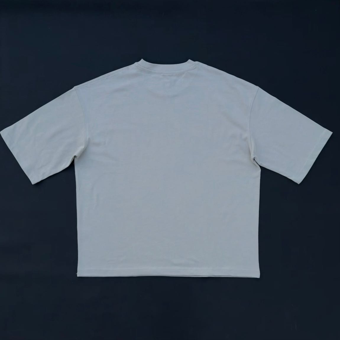 Bej Oversize Tişört — görsel 2/2