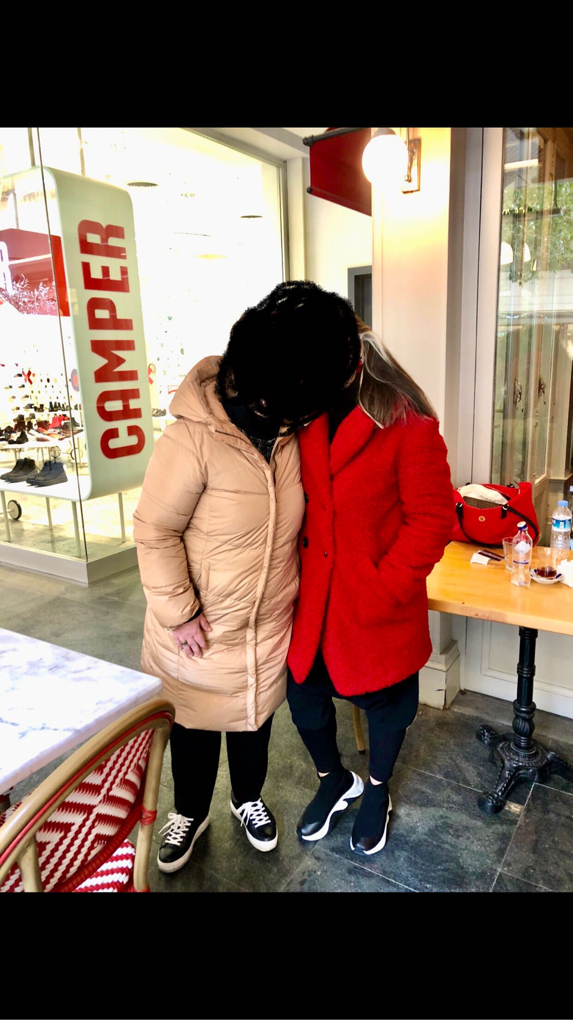 Zara’dan cok hos pelus kaban — görsel 7/7