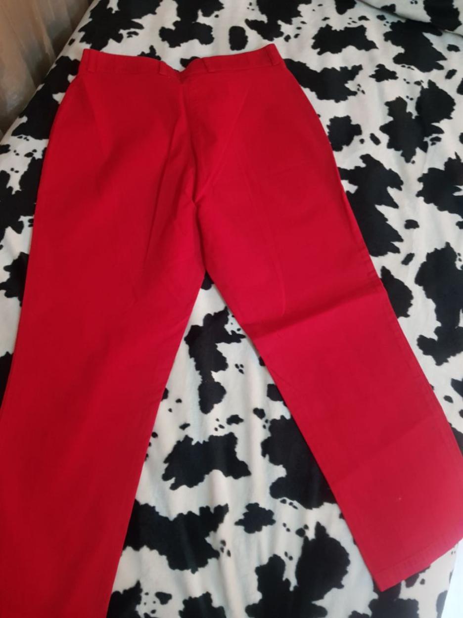 orjinal lacoste kirmizi pantolon — görsel 3/3