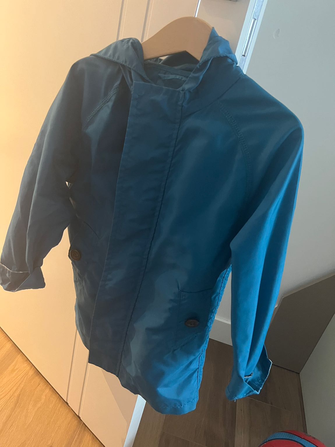 Burberry yağmurluk — görsel 5/5