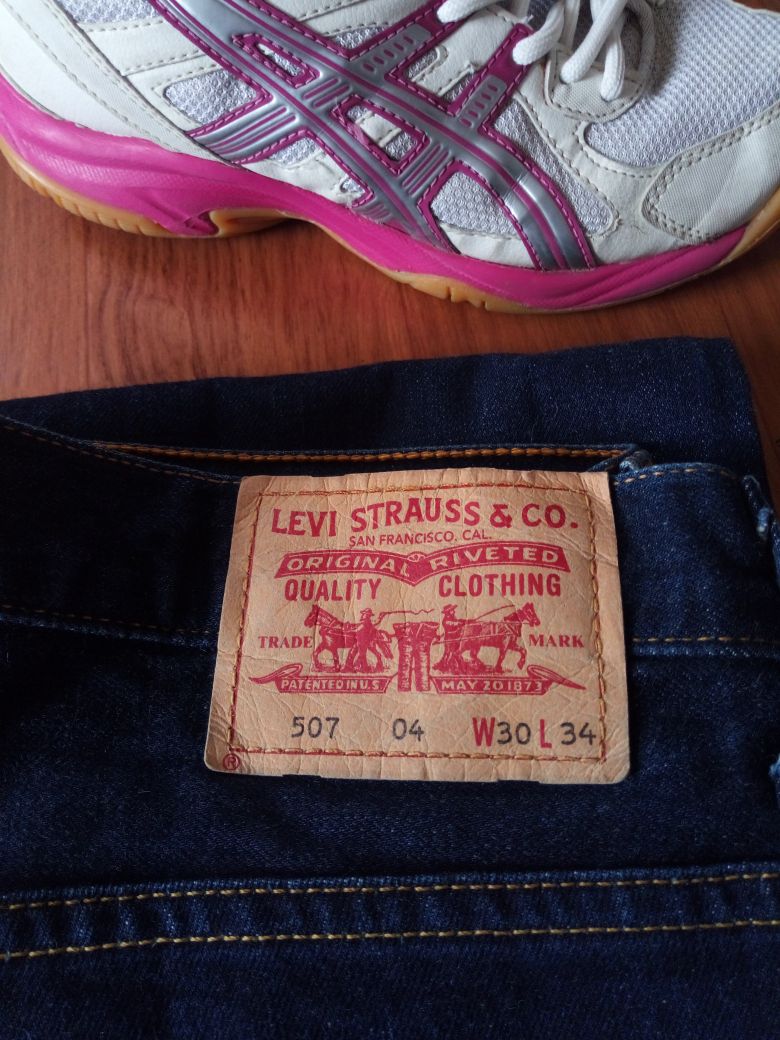 Efsane Levi's 507 Bootcut Jeans W30 L32 — görsel 2/8
