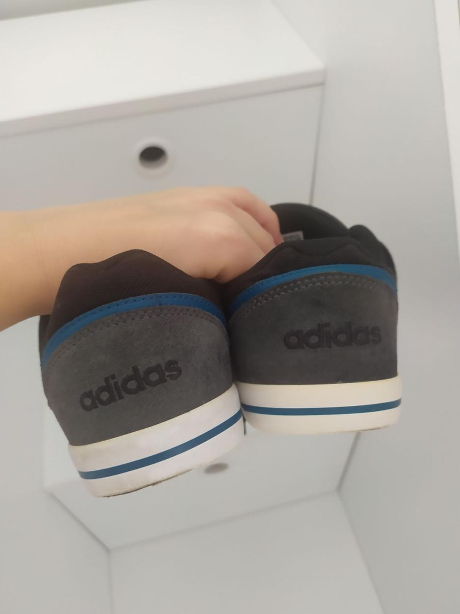 adidas — görsel 4/8