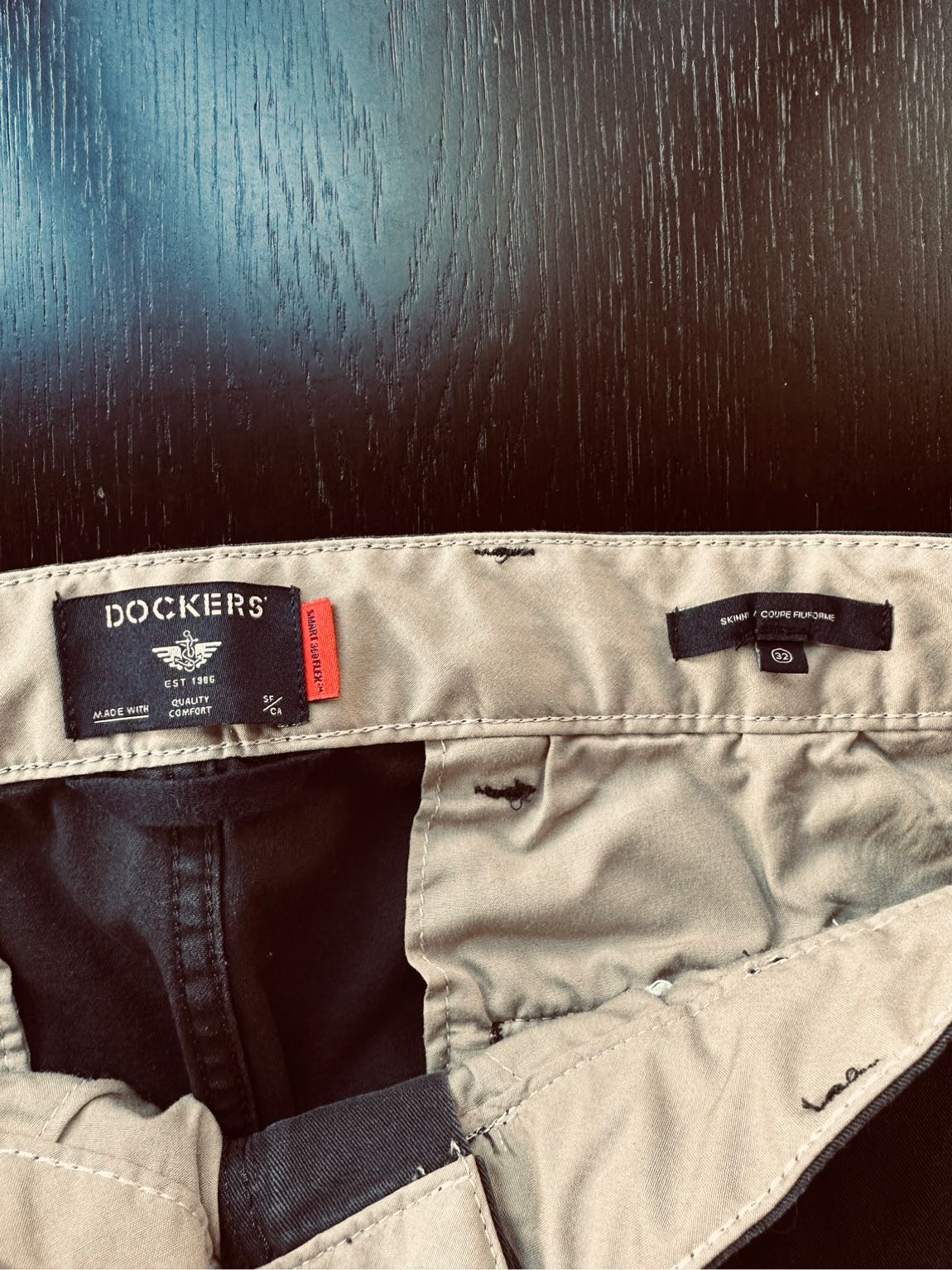 Dockers — görsel 6/8